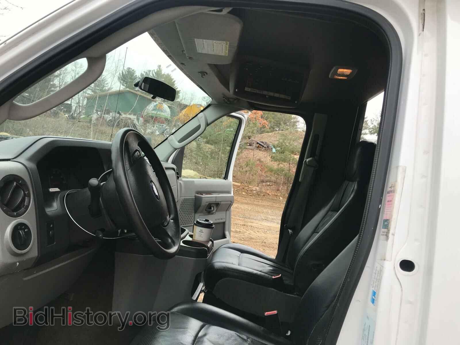 2009 FORD ECONOLINE - VIN: 1FDWE35L09DA92776 - Фото 2
