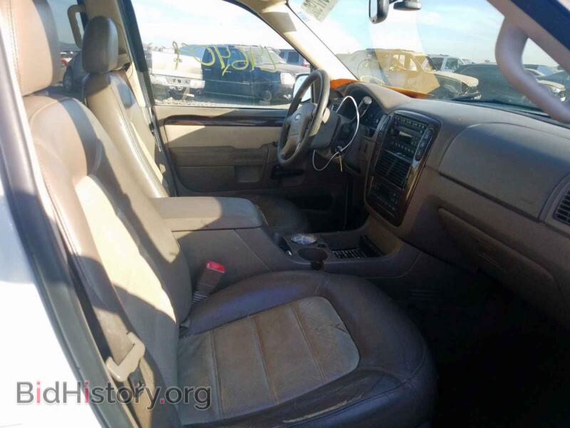 2005 Ford EXPLORER (VIN 1FMZU74W55ZA38406) — photo 5 of 10