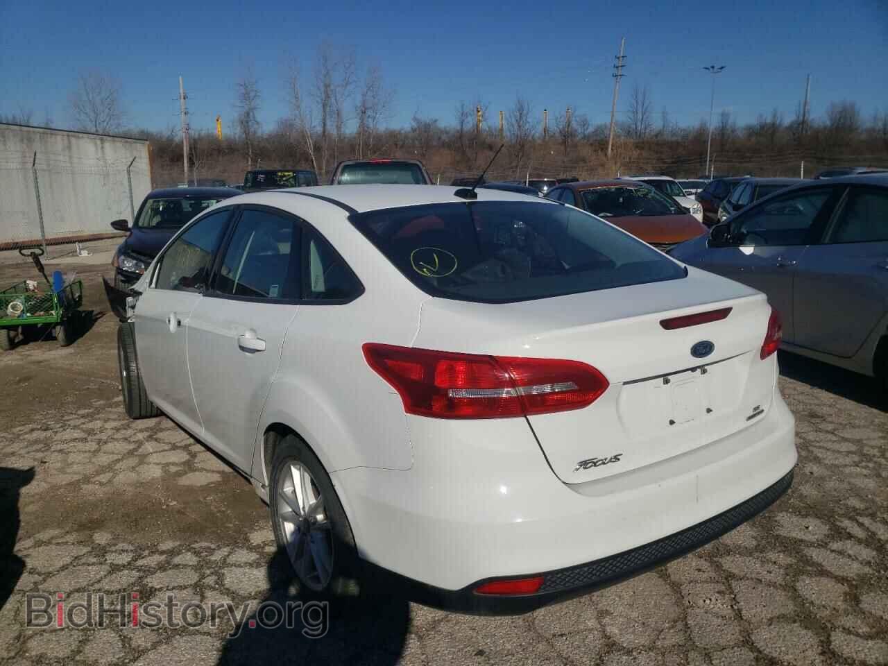 2015 FORD FOCUS - VIN: 1FADP3F2XFL289215 - Фото 3