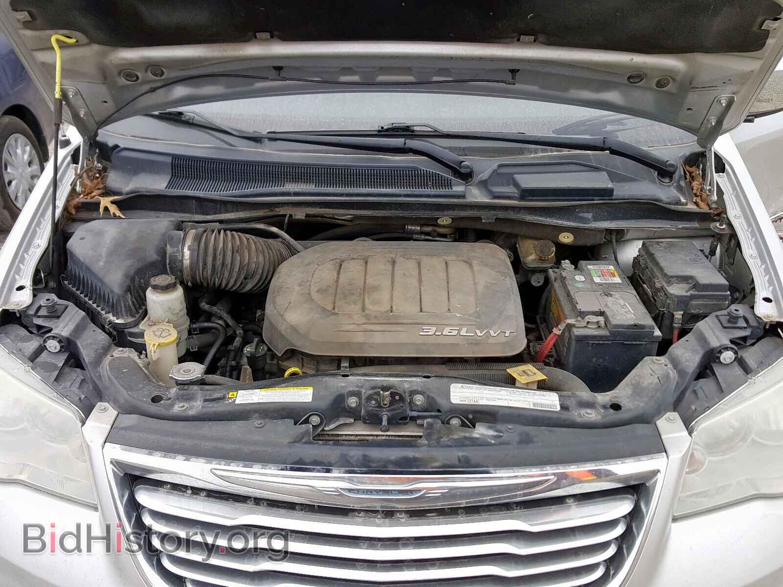 2011 CHRYSLER TOWN & COU - VIN: 2A4RR8DG1BR681971 - Фото 7