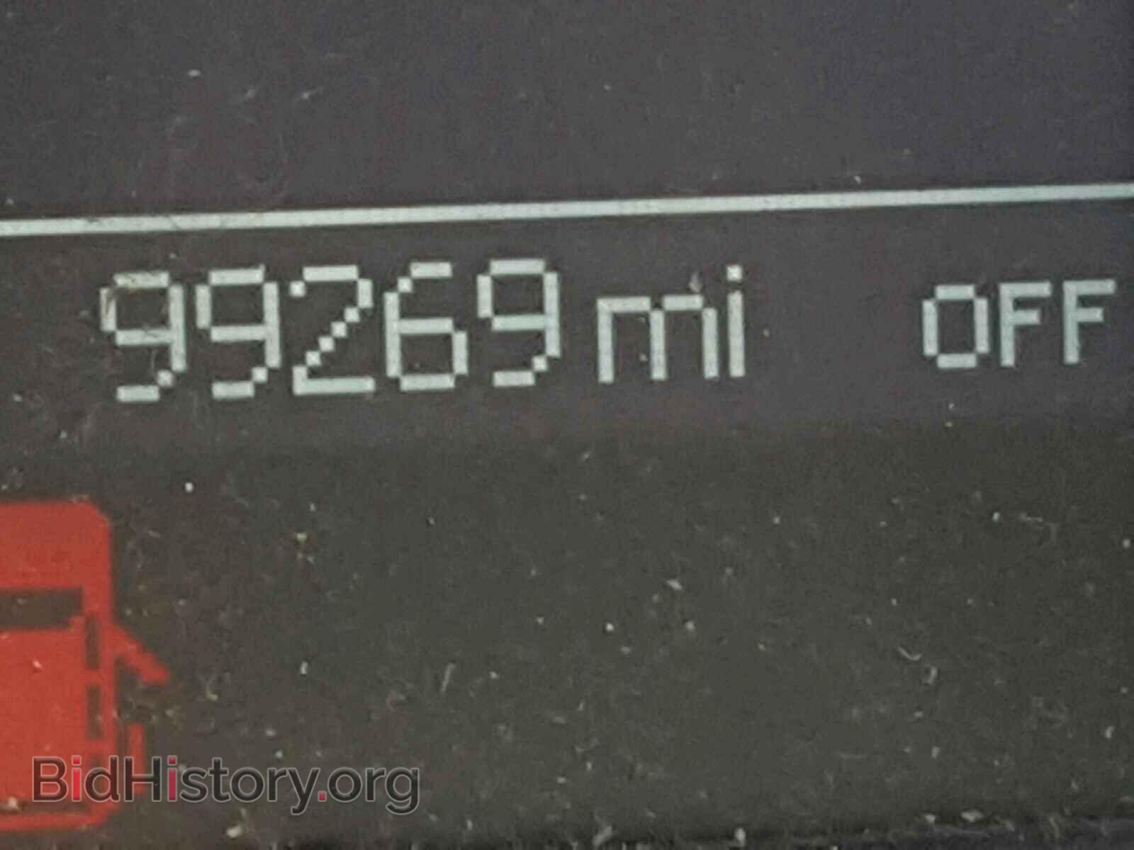 2011 DODGE CARAVAN - VIN: 2D4RN5DG7BR689527 - Фото 8