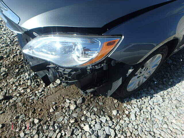 2012 CHRYSLER 200 - VIN: 1C3CCBAB0CN127679 - Фото 9