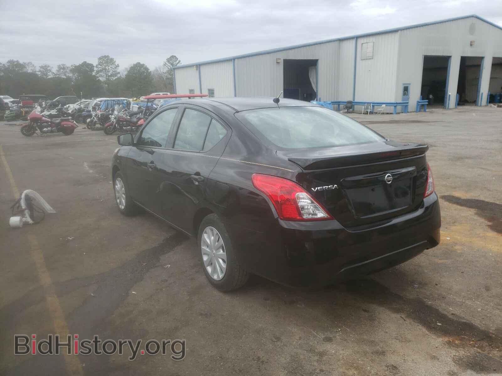 2017 NISSAN VERSA - VIN: 3N1CN7AP3HL866392 - Фото 3
