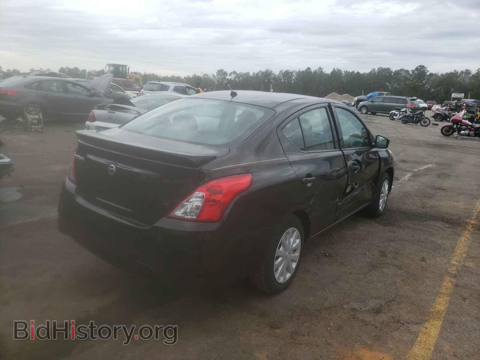2017 NISSAN VERSA - VIN: 3N1CN7AP3HL866392 - Фото 4