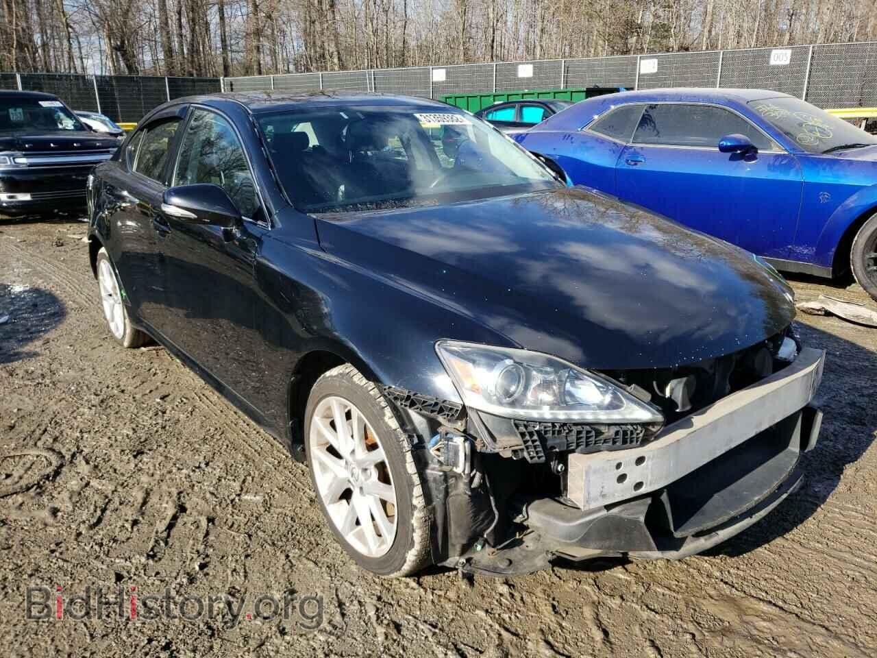 Photo JTHCF5C22B5046519 - LEXUS IS 2011