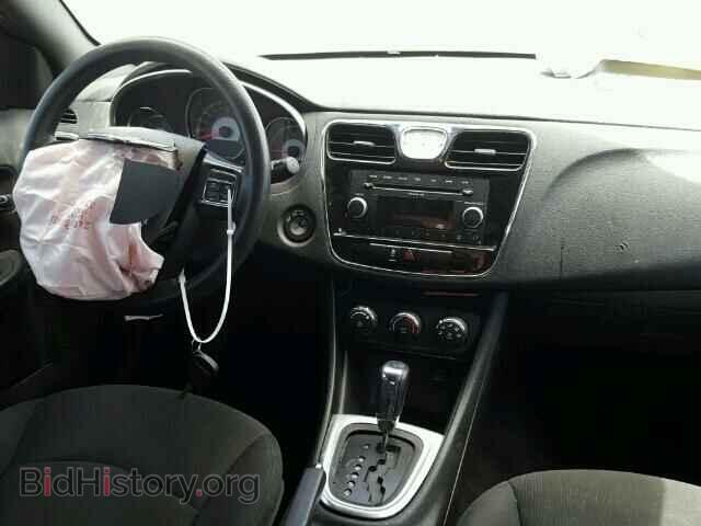 2011 CHRYSLER 200 - VIN: 1C3BC4FB2BN570883 - Фото 9
