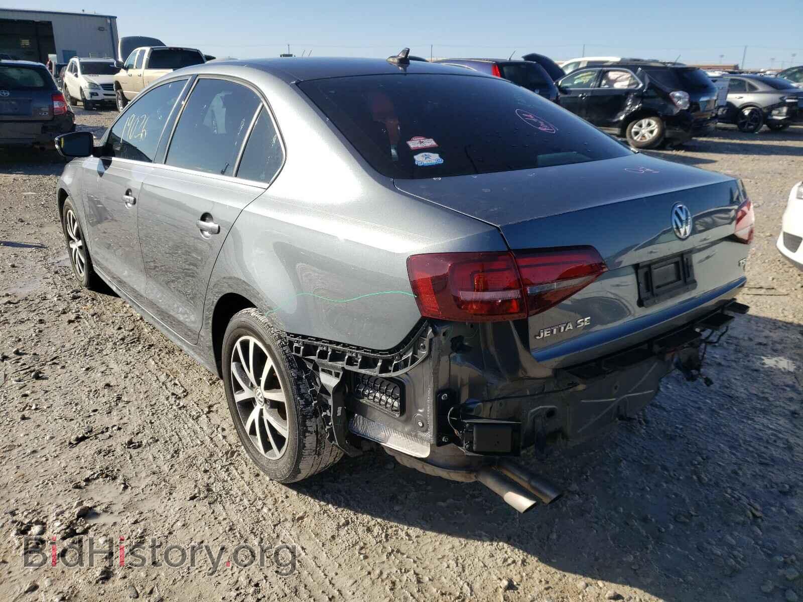 2017 VOLKSWAGEN JETTA - VIN: 3VWDB7AJ9HM381011 - Фото 3