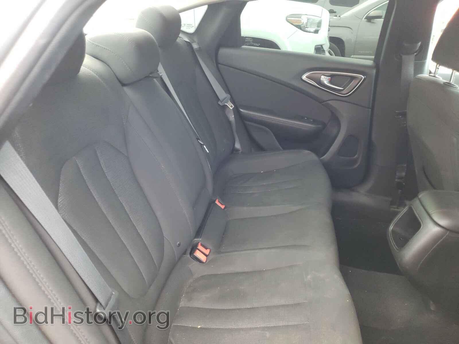 2016 CHRYSLER 200 - VIN: 1C3CCCAB0GN124616 - Фото 6