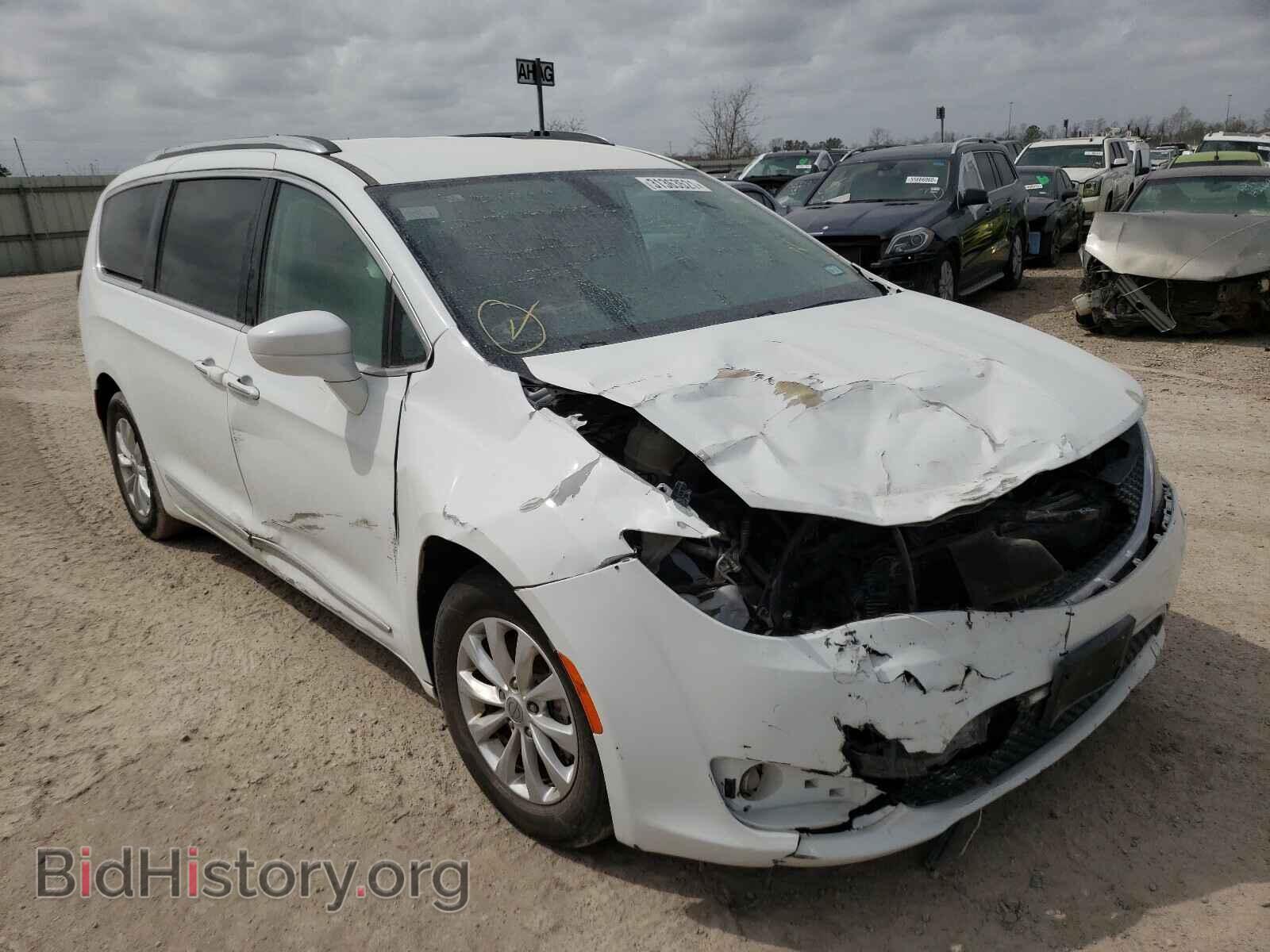 2018 CHRYSLER PACIFICA - VIN: 2C4RC1BG1JR112117 - Фото 9