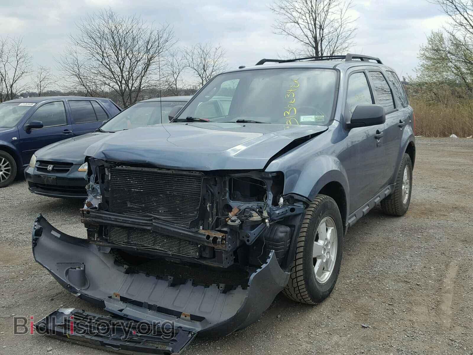 2011 FORD ESCAPE - VIN: 1FMCU9D74BKB43453 - Photo 2