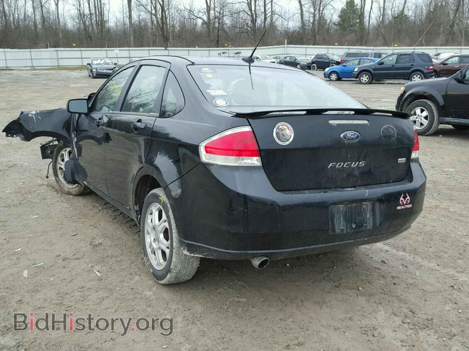 2008 FORD FOCUS - VIN: 1FAHP35N18W123888 - Фото 3