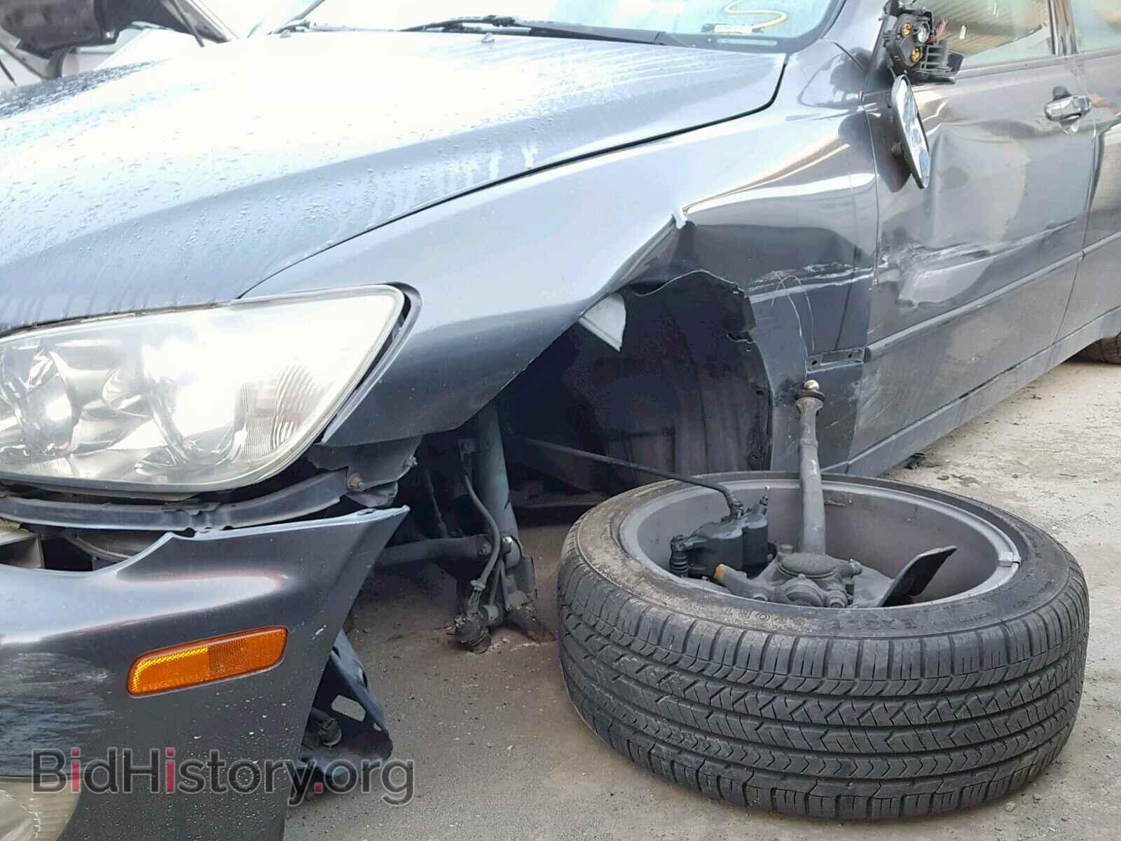 2001 LEXUS IS - VIN: JTHBD182410026643 - Photo 9