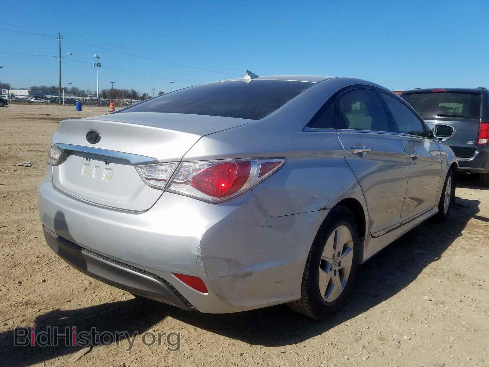 2012 HYUNDAI SONATA - VIN: KMHEC4A45CA024228 - Фото 4
