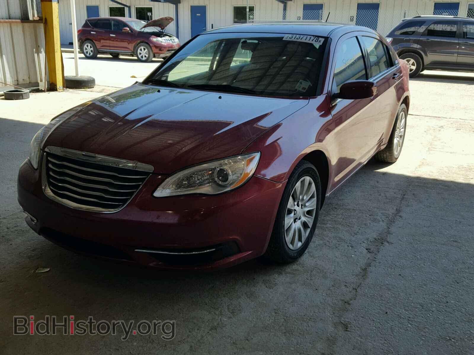 2014 CHRYSLER 200 - VIN: 1C3CCBABXEN124131 - Фото 2