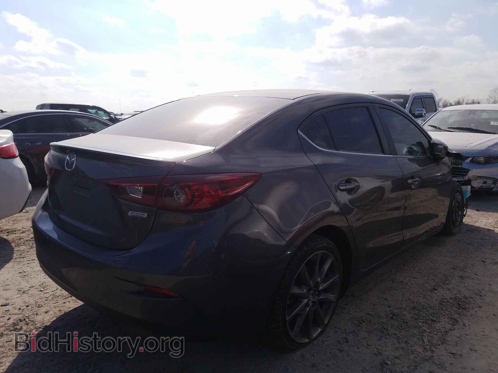 2018 MAZDA 3 - VIN: 3MZBN1V35JM192191 - Фото 4