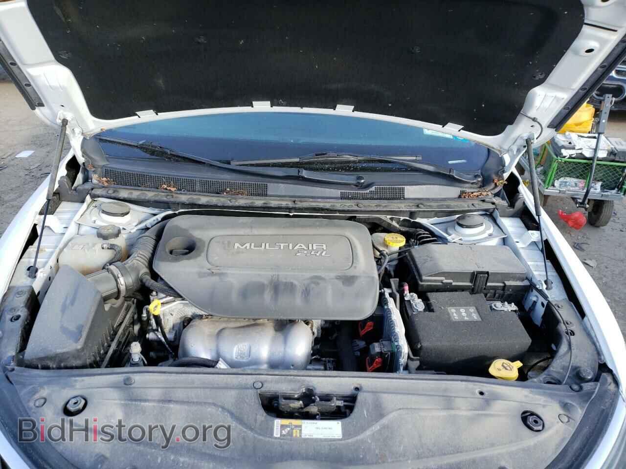 2016 CHRYSLER 200 - VIN: 1C3CCCAB3GN149882 - Фото 7