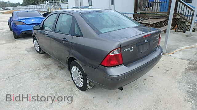 2005 FORD FOCUS - VIN: 1FAFP34N45W196080 - Фото 3