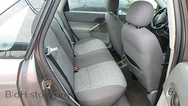 2005 FORD FOCUS - VIN: 1FAFP34N45W196080 - Фото 6