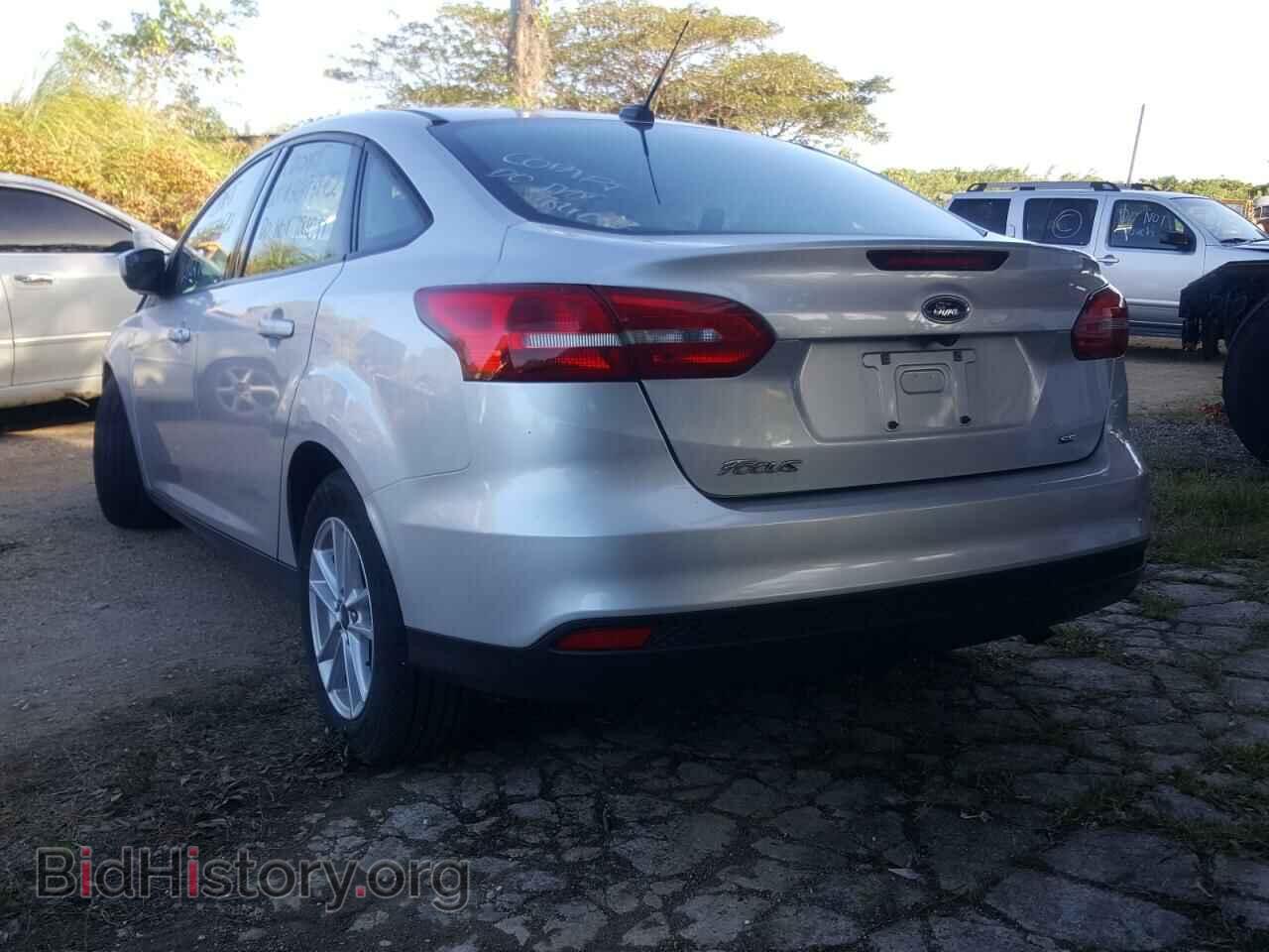 2018 FORD FOCUS - VIN: 1FADP3F25JL304910 - Фото 3