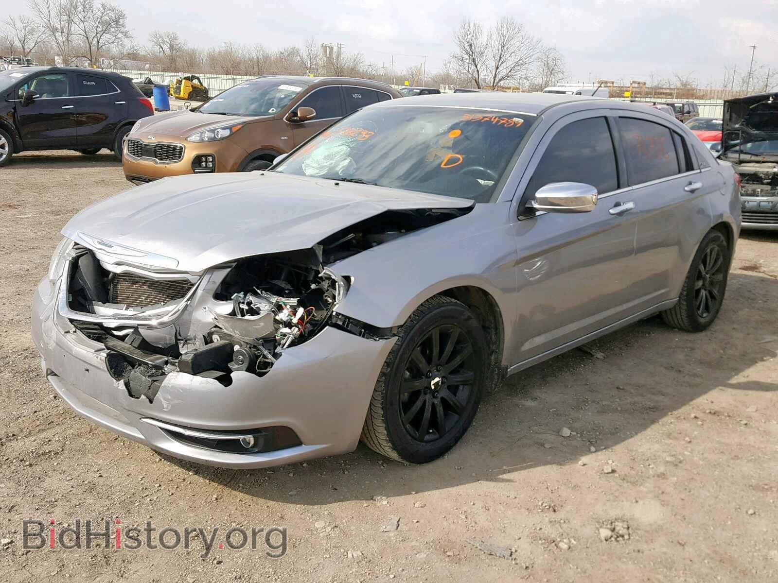 2013 CHRYSLER 200 - VIN: 1C3CCBCG6DN598293 - Photo 2