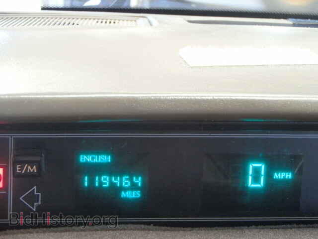 1993 CADILLAC DEVILLE - VIN: 1G6CD53B3P4268476 - Фото 8
