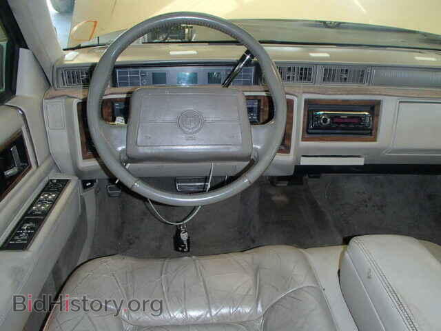 1993 CADILLAC DEVILLE - VIN: 1G6CD53B3P4268476 - Фото 9