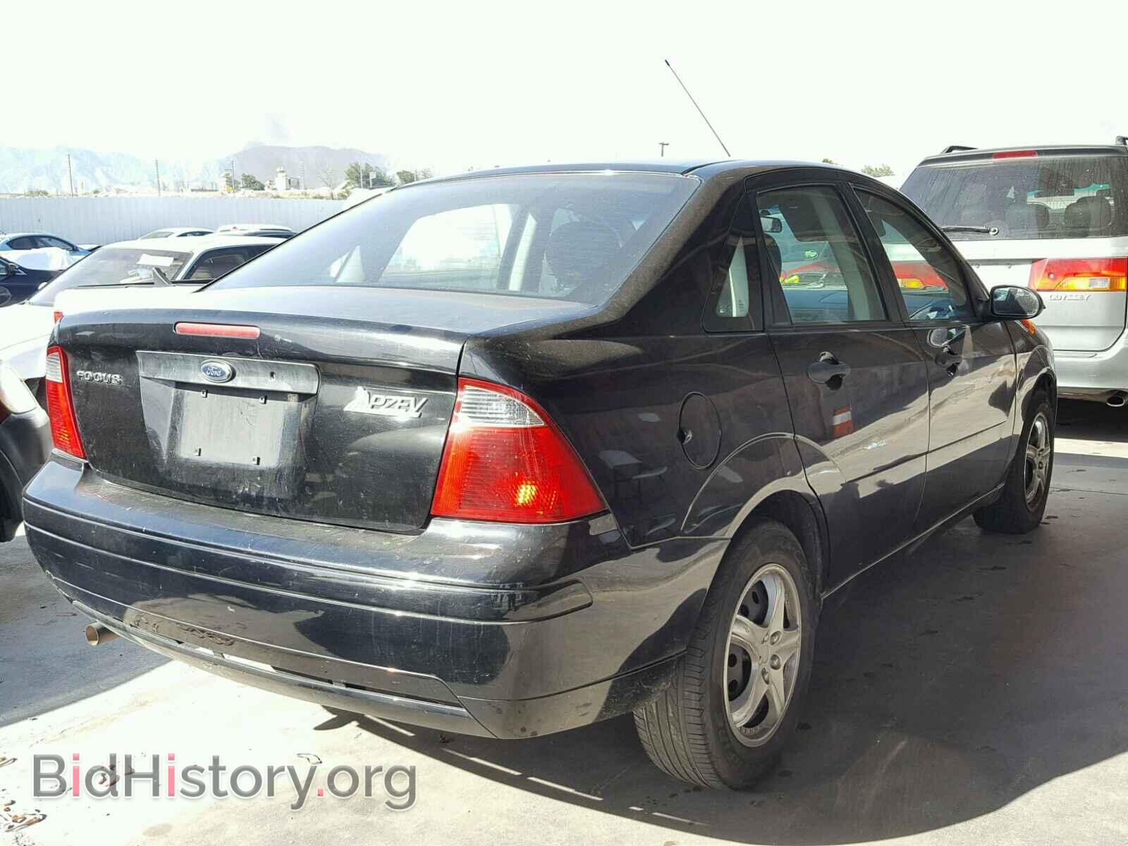 2007 FORD FOCUS - VIN: 1FAFP34N87W275948 - Фото 4