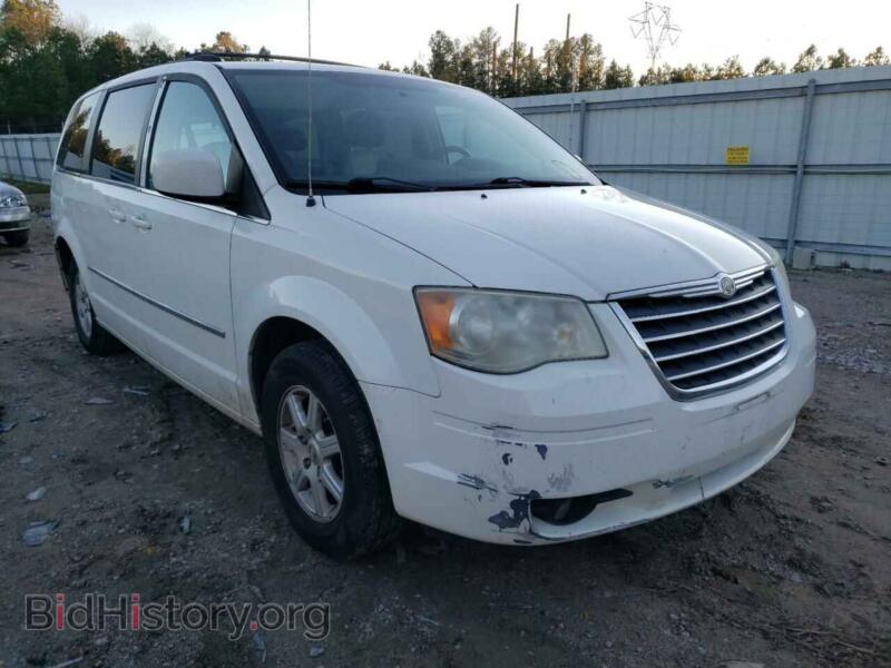 2010 Chrysler MINIVAN Town & COU (VIN 2A4RR8D18AR449653) — фото 1 из 10, Copart, повреждение: задняя часть