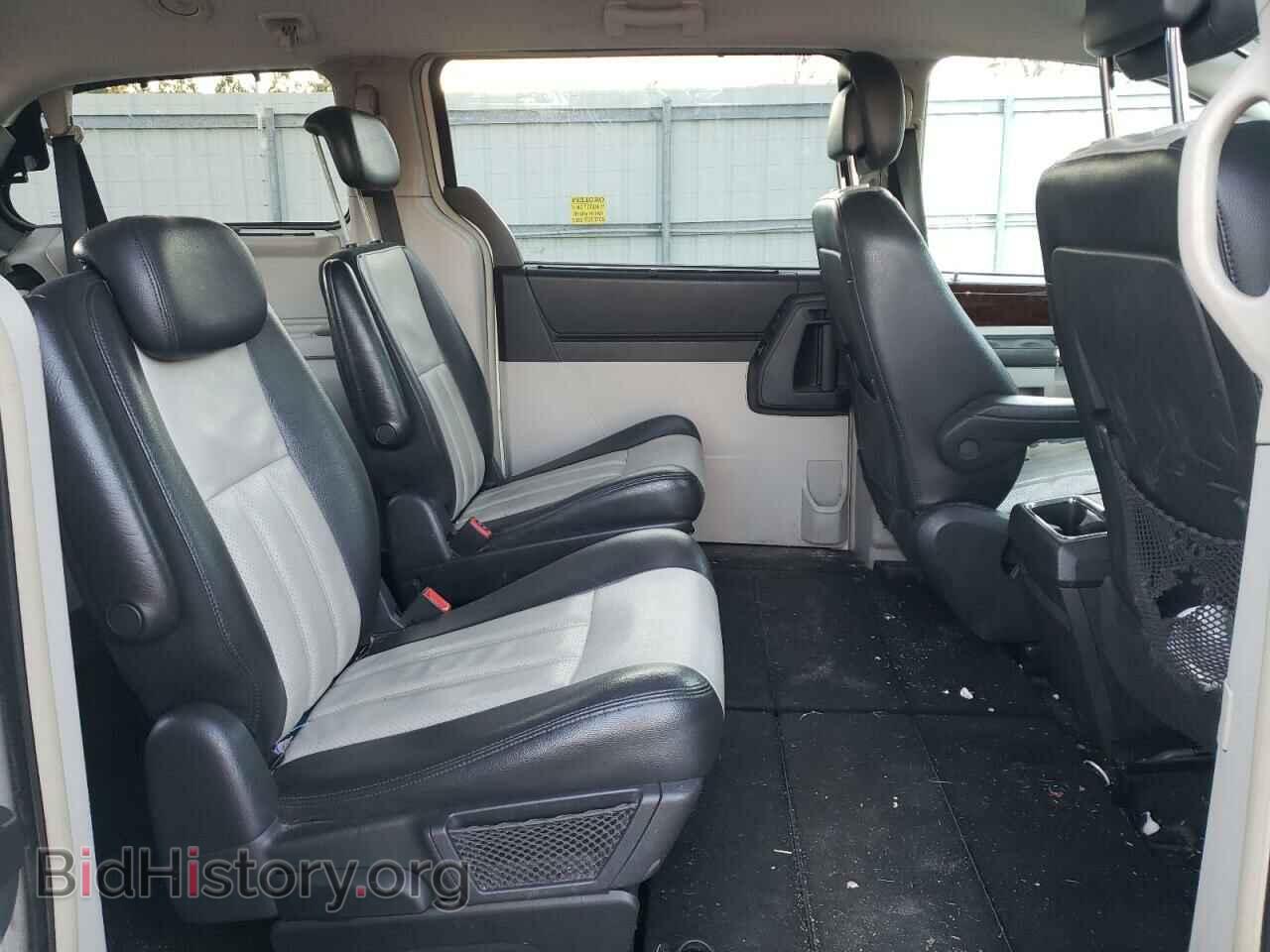 2010 CHRYSLER MINIVAN - VIN: 2A4RR8D18AR449653 - Фото 6