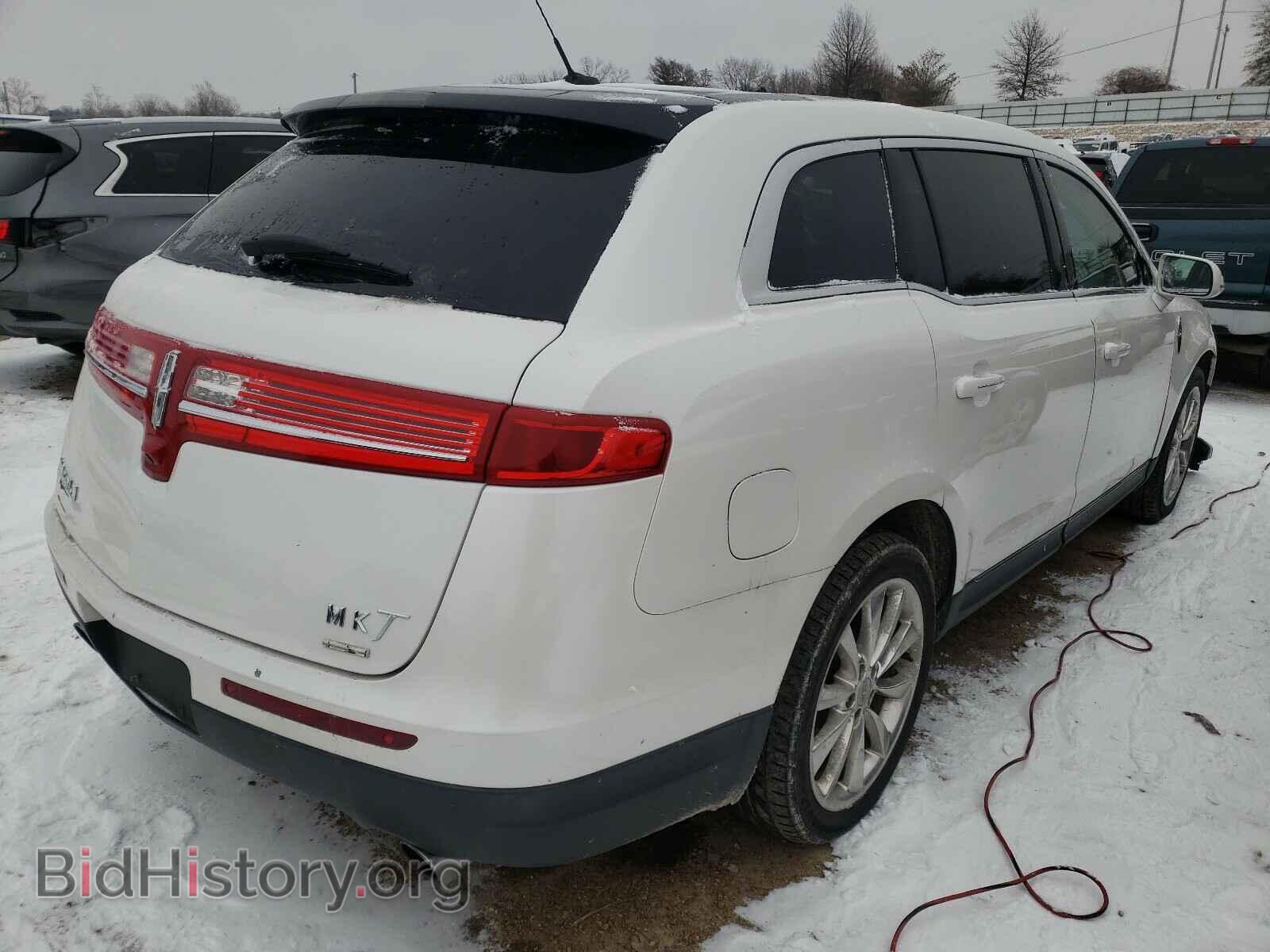 2011 LINCOLN MKT - VIN: 2LMHJ5AT7BBJ50615 - Фото 4