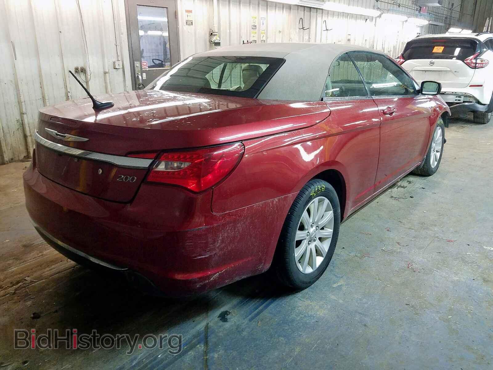 2013 CHRYSLER 200 - VIN: 1C3BCBEB1DN526835 - Photo 4