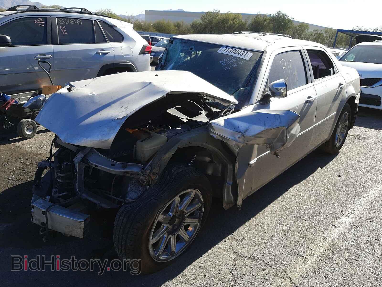 2006 CHRYSLER 300 - VIN: 2C3LA63H56H321443 - Фото 2