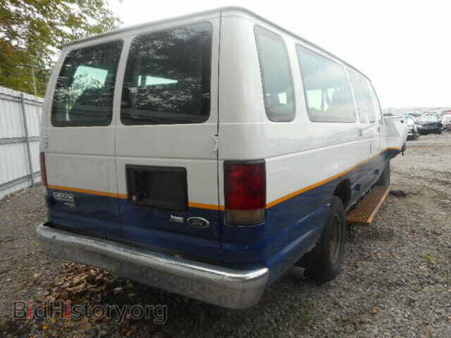 2011 FORD ECONOLINE - VIN: 1FBSS3BL6BDA59632 - Photo 4