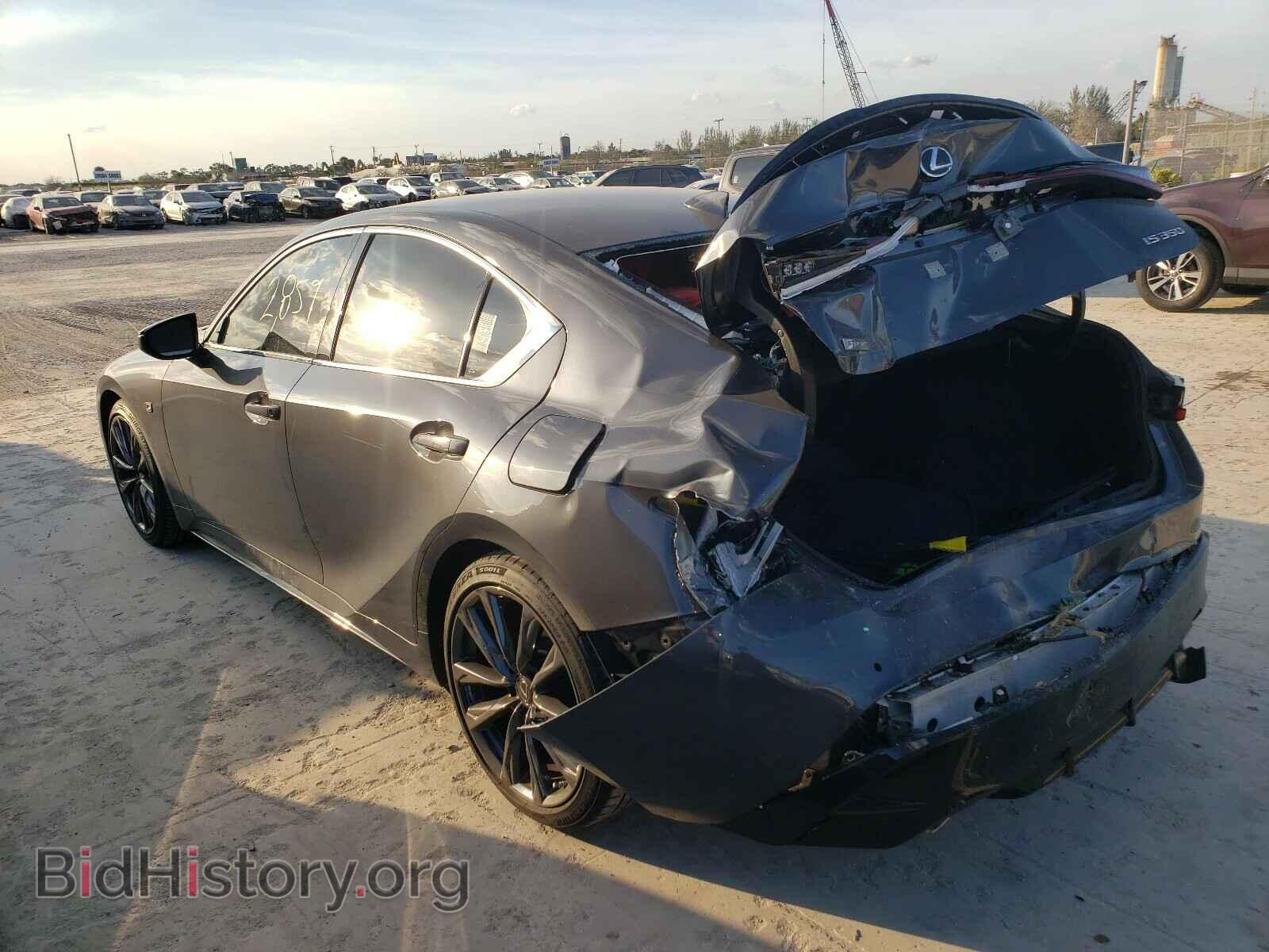 2021 LEXUS IS - VIN: JTHGZ1B25M5037609 - Фото 3