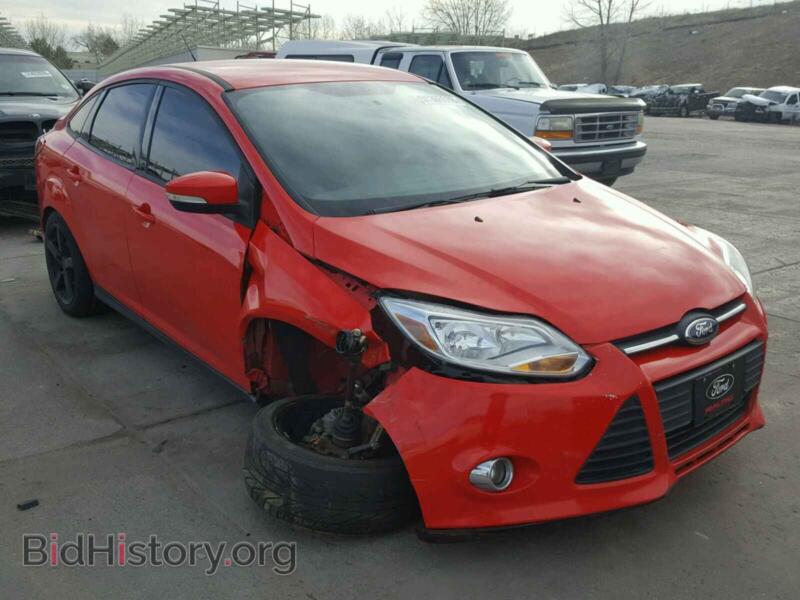 2013 Ford FOCUS Focus SE (VIN 1FADP3F28DL236400) — photo 1 of 10, Copart, damage: front end