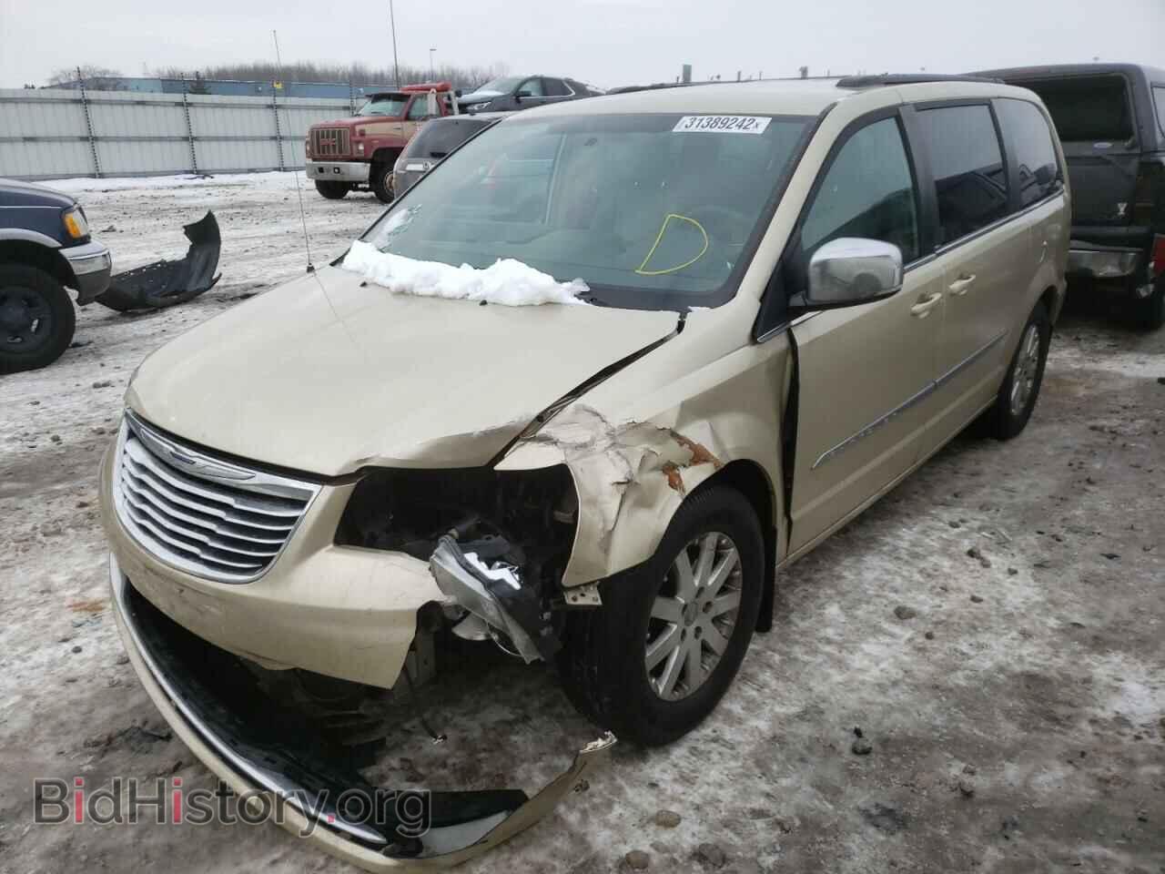 2011 CHRYSLER MINIVAN - VIN: 2A4RR8DG7BR797594 - Фото 2