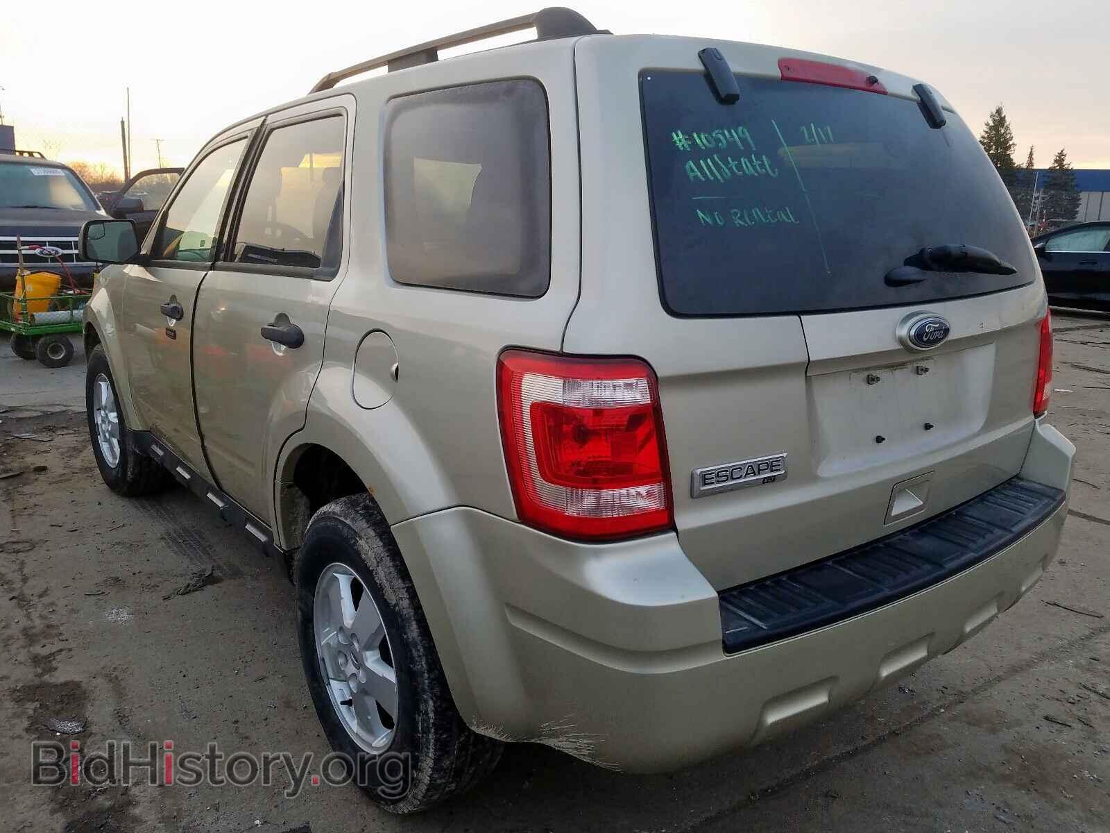 2011 FORD ESCAPE - VIN: 1FMCU0D78BKC28856 - Photo 3