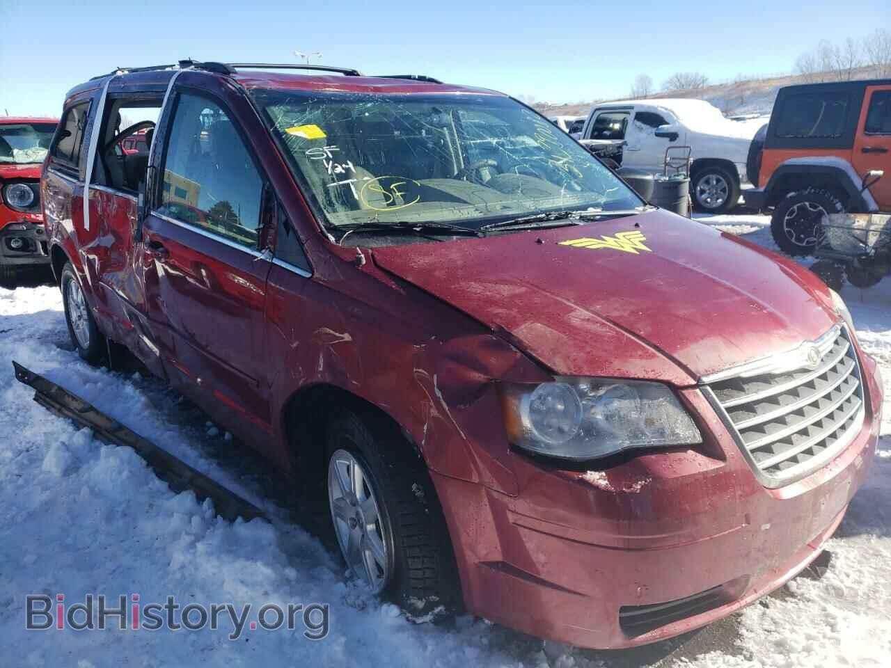 Photo 2A4RR2D18AR392447 - CHRYSLER MINIVAN 2010