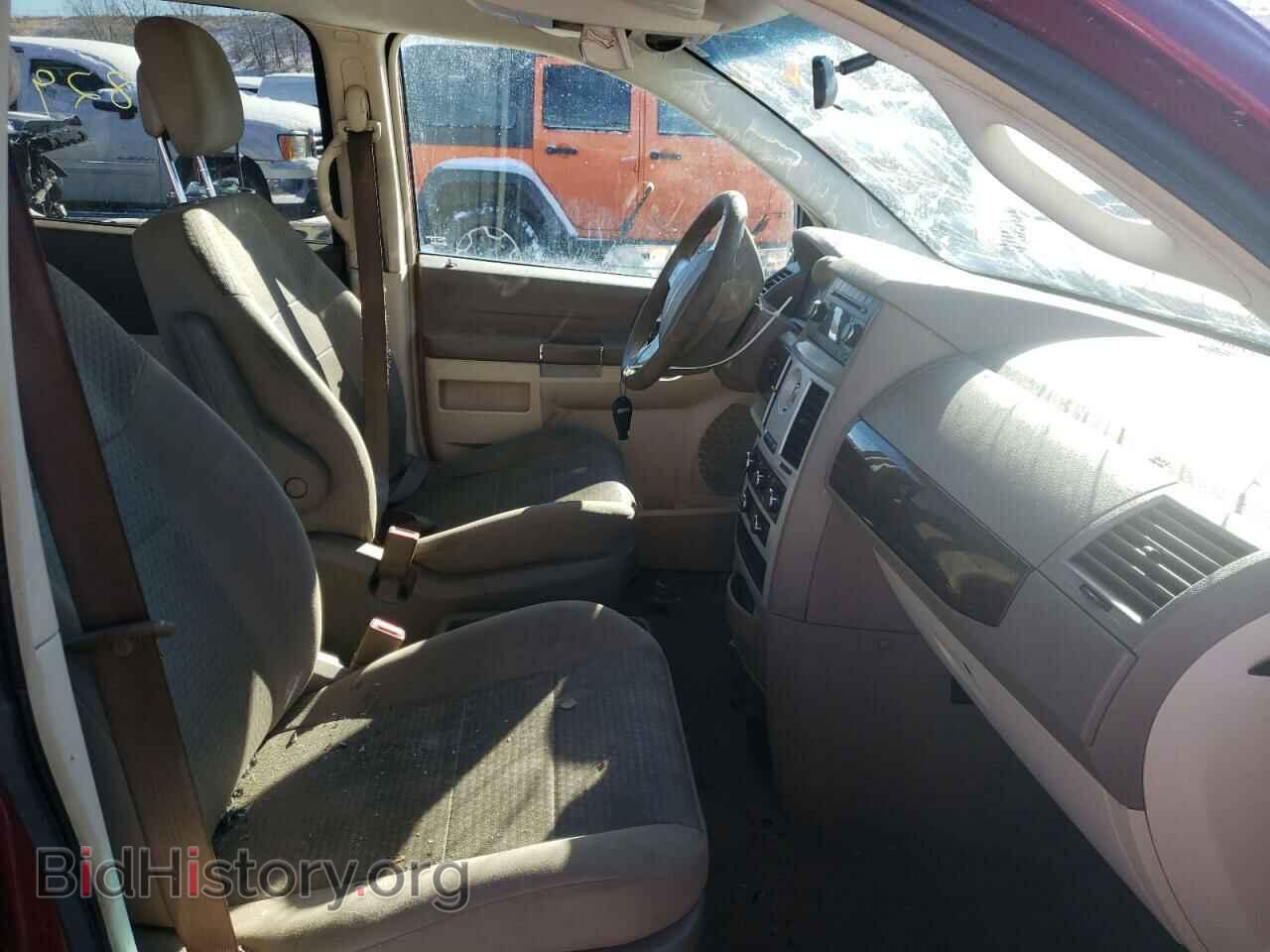 2010 CHRYSLER MINIVAN - VIN: 2A4RR2D18AR392447 - Photo 5