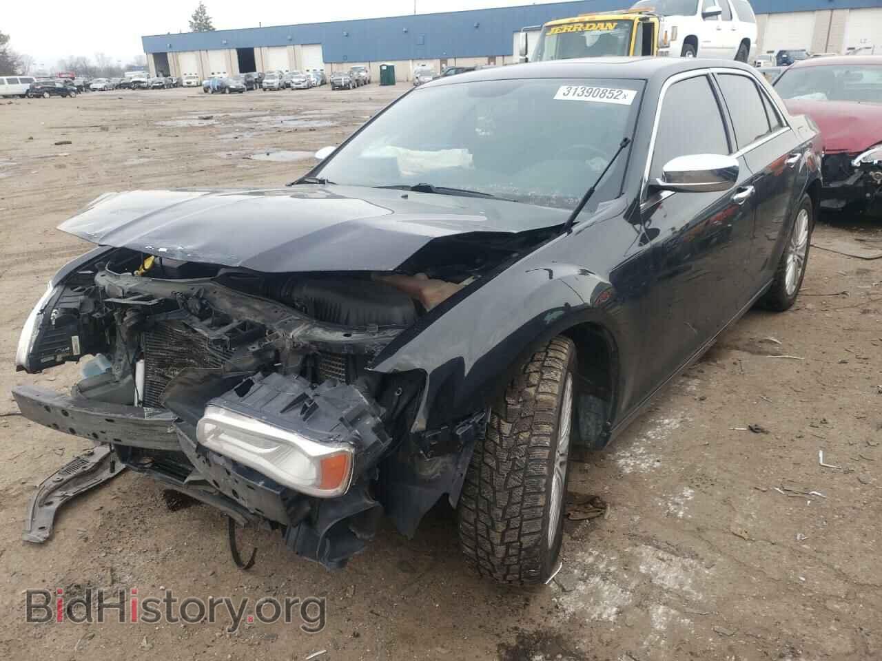 2014 CHRYSLER 300 - VIN: 2C3CCAKT0EH125511 - Фото 2