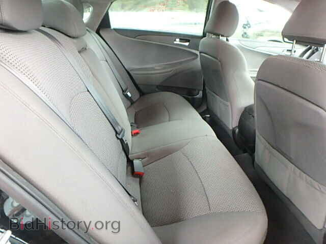 2012 HYUNDAI SONATA - VIN: 5NPEB4AC8CH371981 - Фото 6