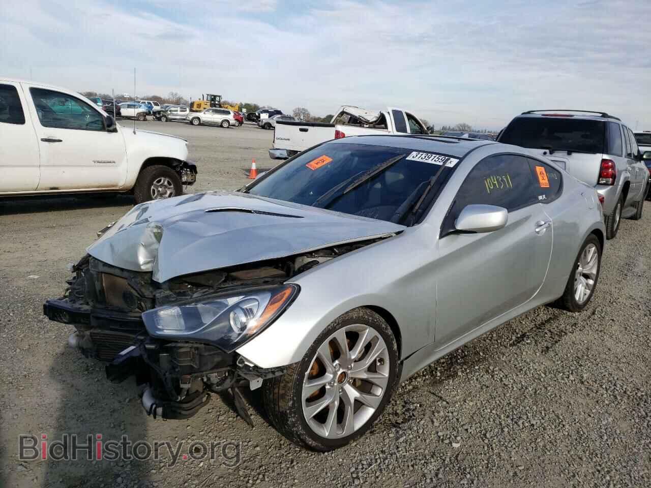 2013 HYUNDAI GENESIS - VIN: KMHHT6KD4DU110556 - Фото 2