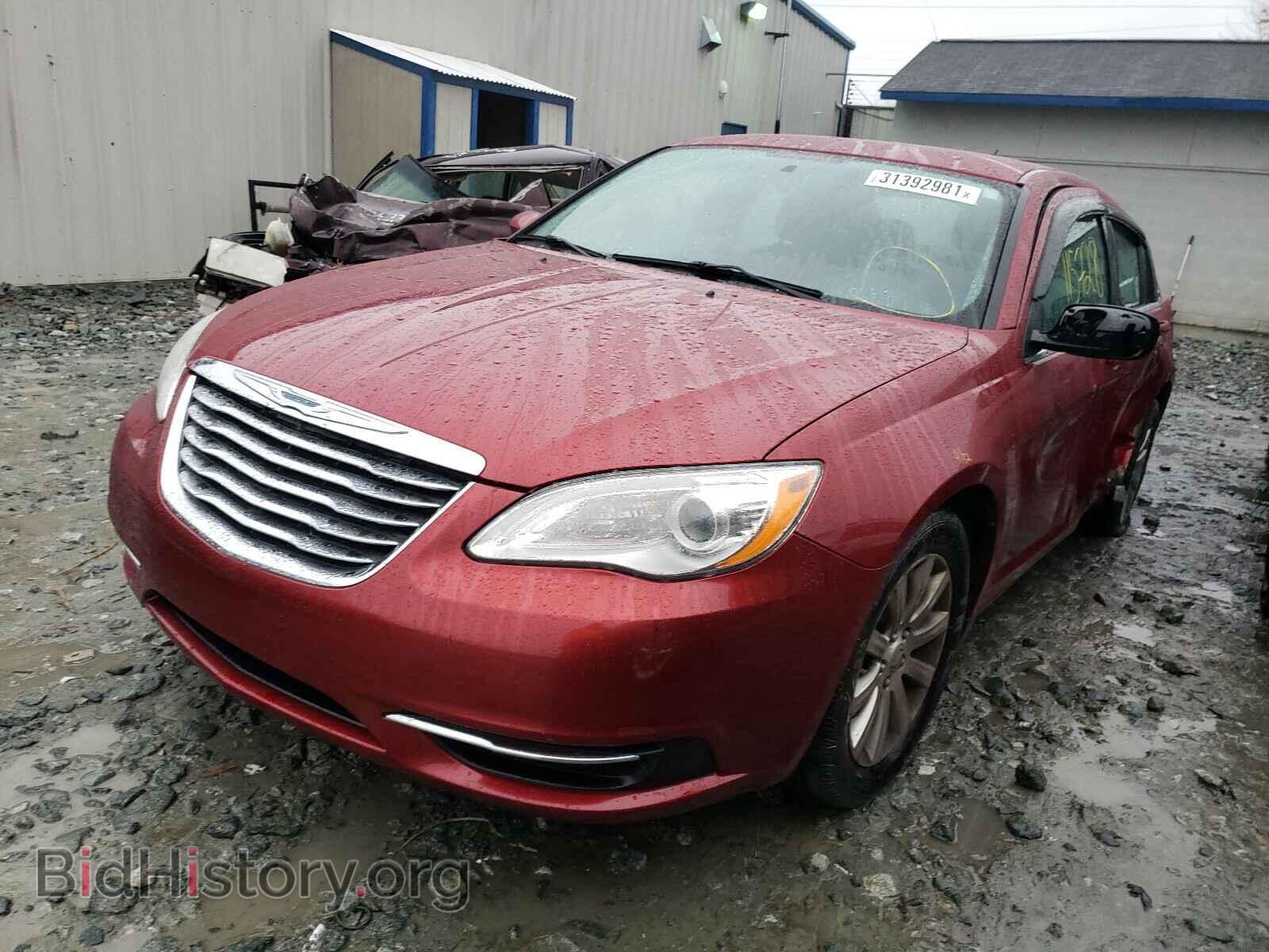 2013 CHRYSLER 200 - VIN: 1C3CCBBB2DN768462 - Фото 2