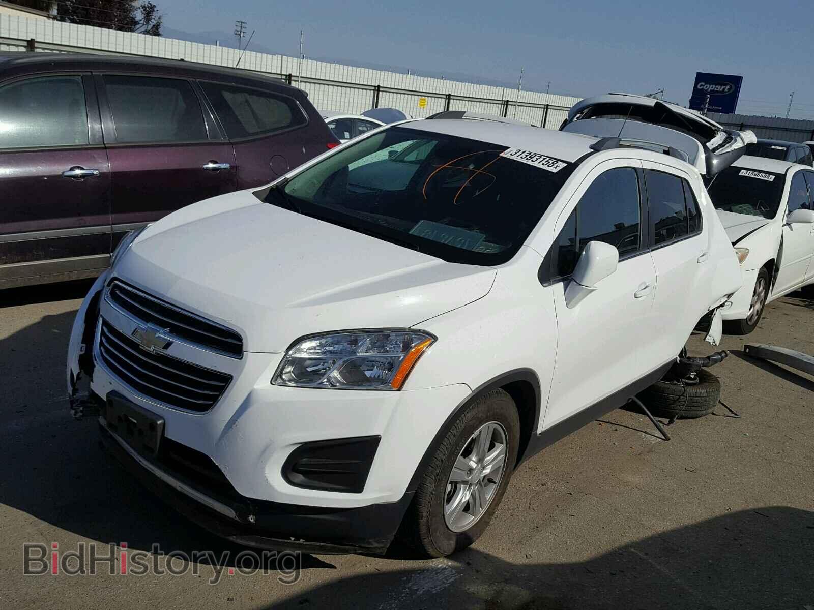 2015 CHEVROLET TRAX - VIN: 3GNCJLSB2FL209155 - Фото 2