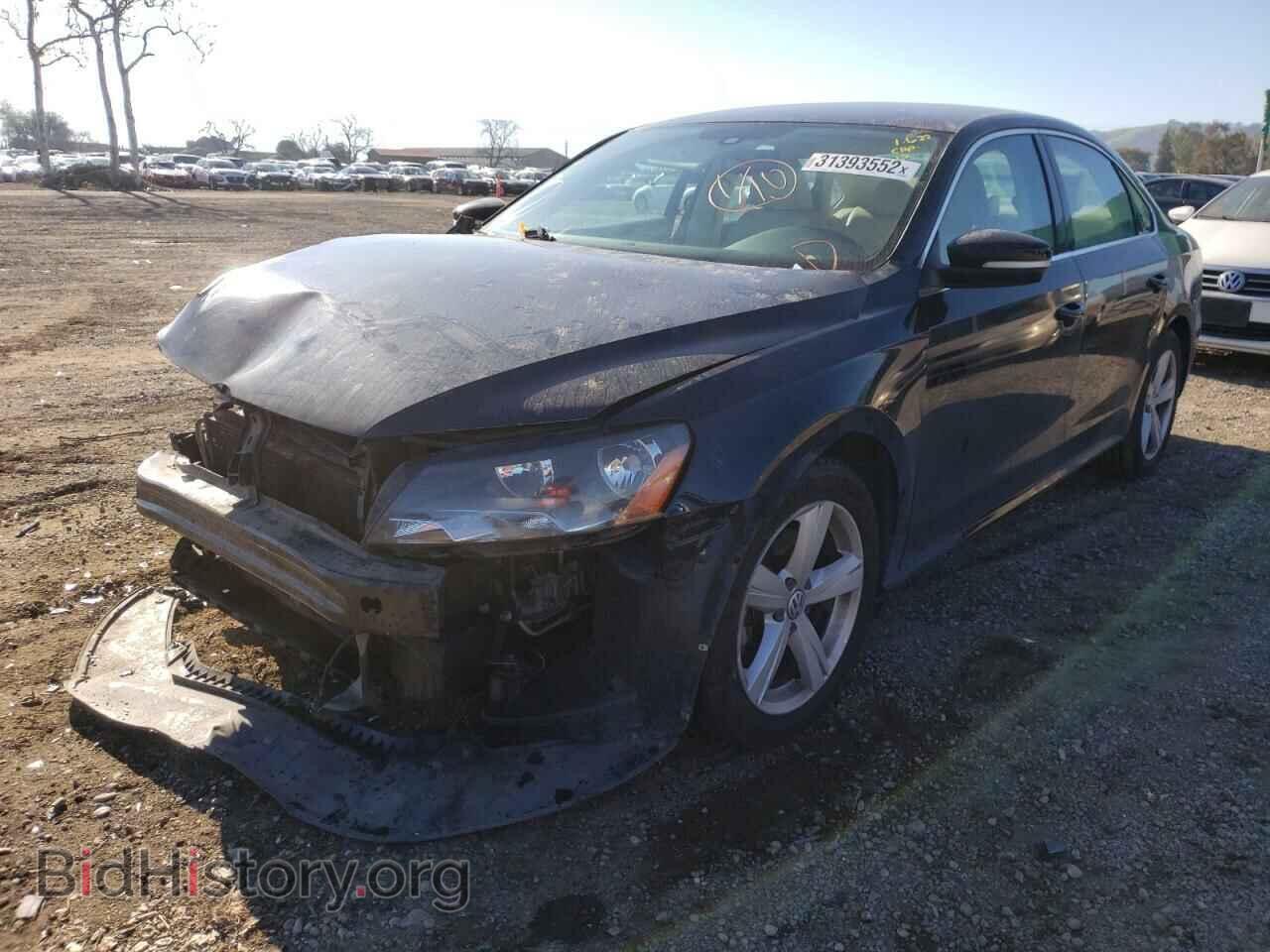 2013 VOLKSWAGEN PASSAT - VIN: 1VWBP7A35DC075252 - Фото 2