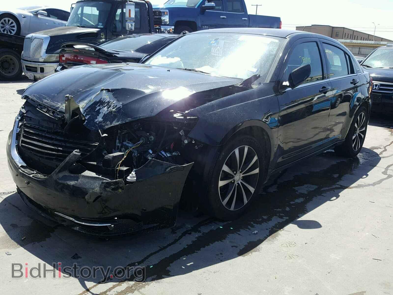 2012 CHRYSLER 200 - VIN: 1C3CCBBGXCN304149 - Фото 2