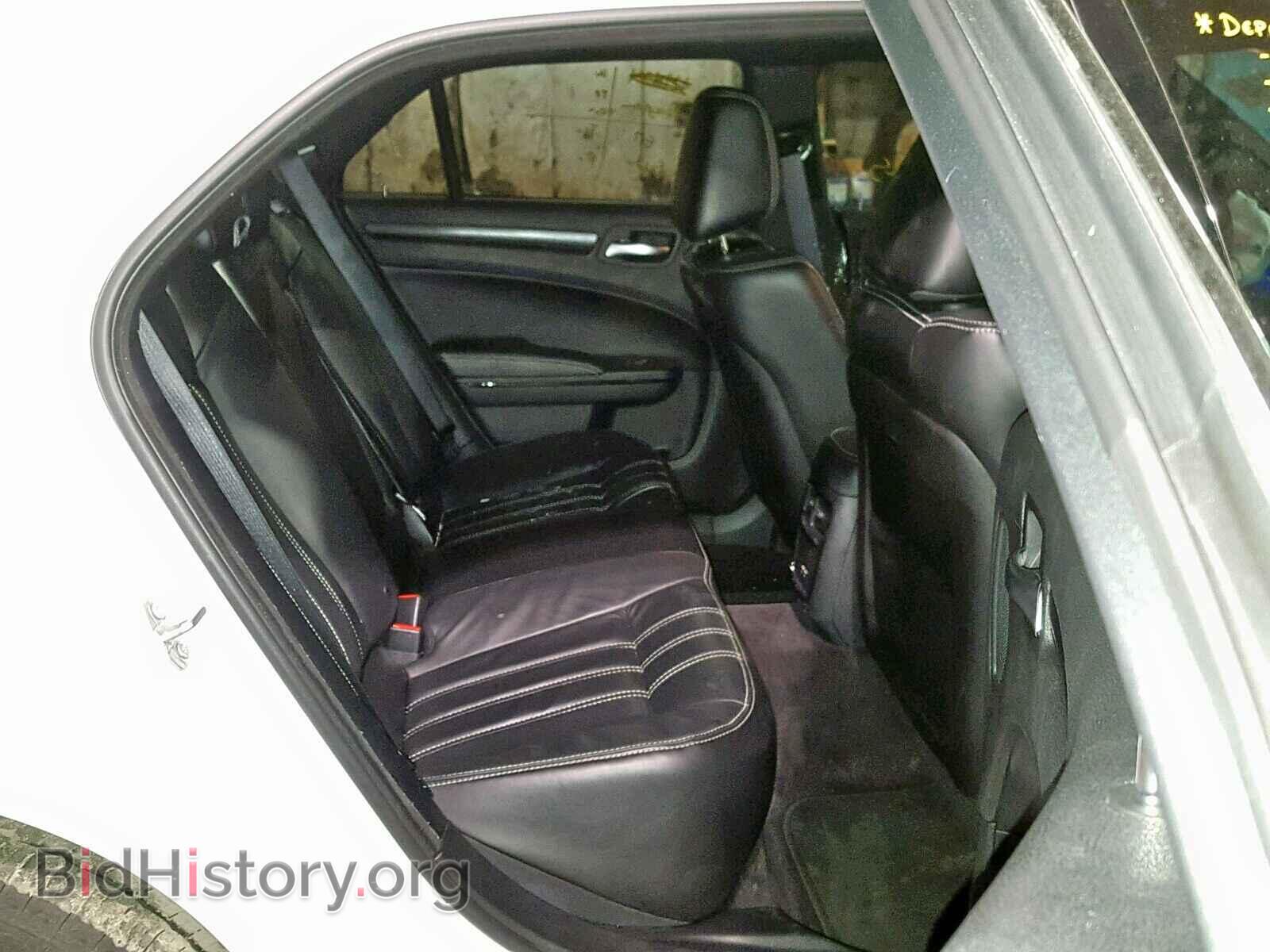 2016 CHRYSLER 300 - VIN: 2C3CCAGG7GH253226 - Photo 6