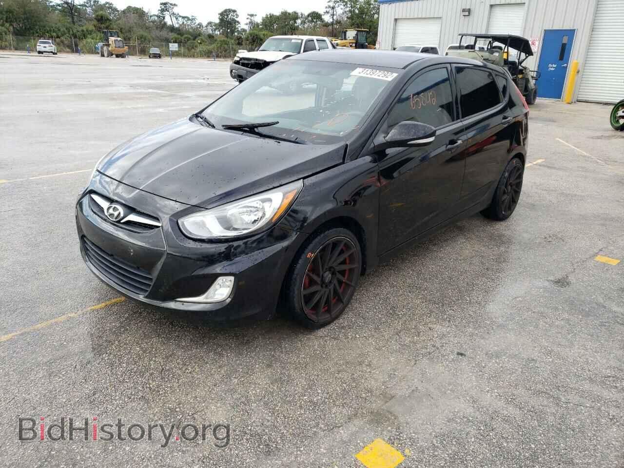 2013 HYUNDAI ACCENT - VIN: KMHCU5AE6DU064207 - Фото 2