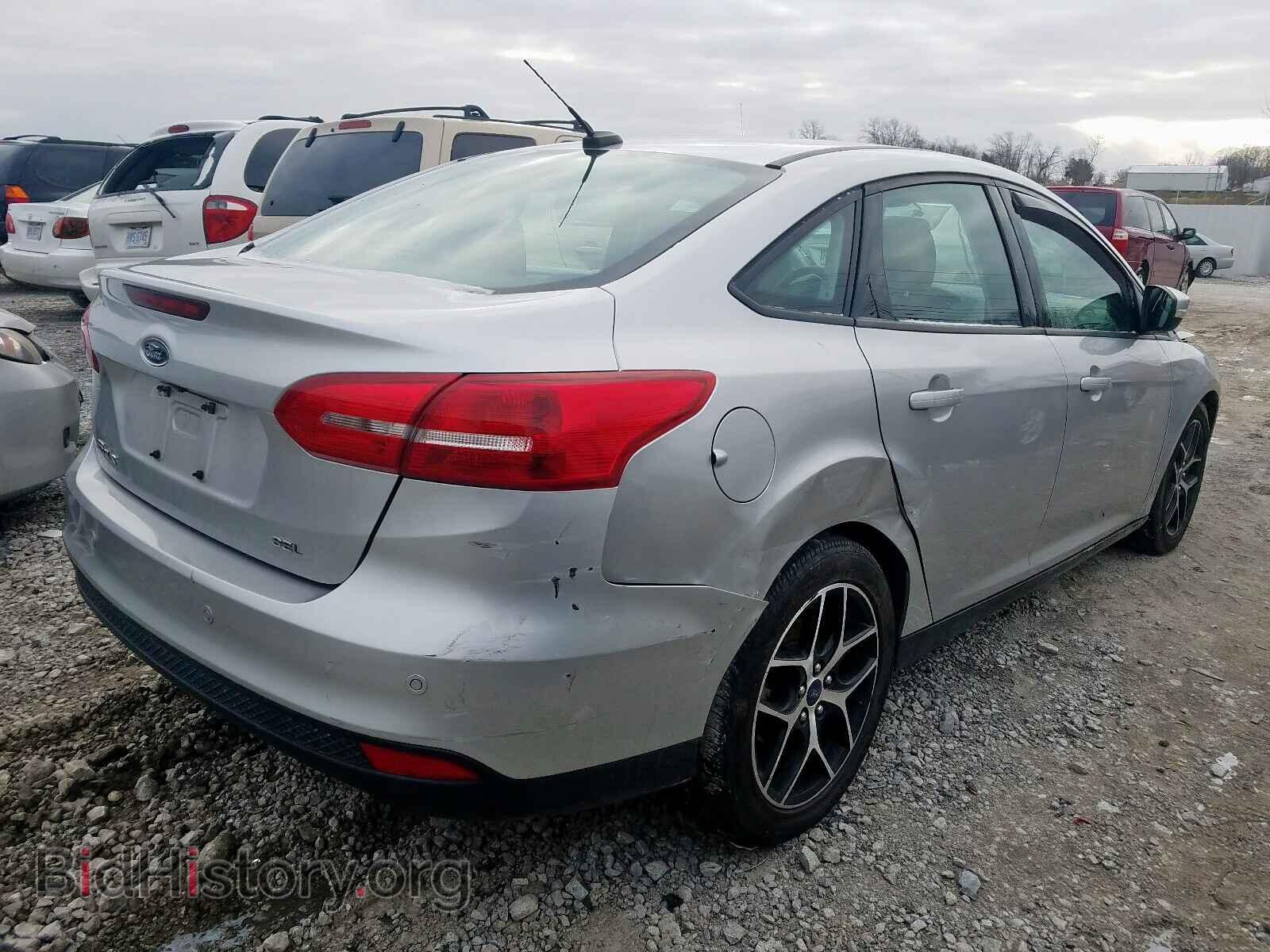 2017 FORD FOCUS - VIN: 1FADP3H22HL260288 - Фото 4