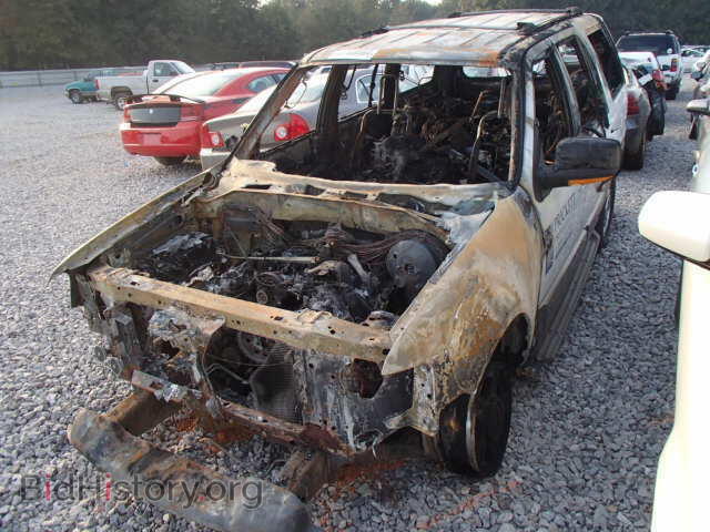 2004 FORD EXPEDITION - VIN: 1FMPU17L54LB22085 - Фото 2